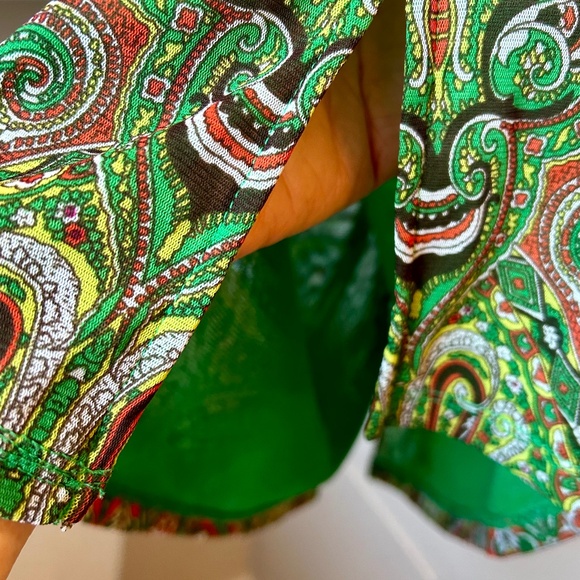 Beaded - Jewelled INC Gorgeous Paisley Print Sleeveless Blouse - Picture 4 of 6